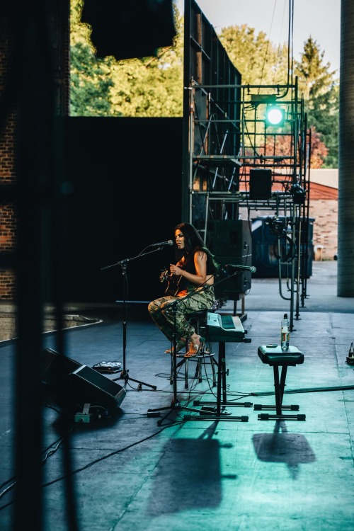 Lauren Lanzaretta playing guitar