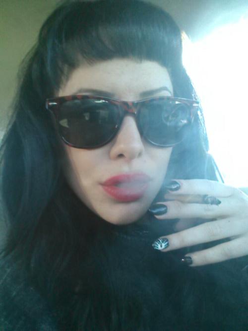 pornstars-getting-high:  It’s Katie St. Ives again smoking on her previously rolled blunt.