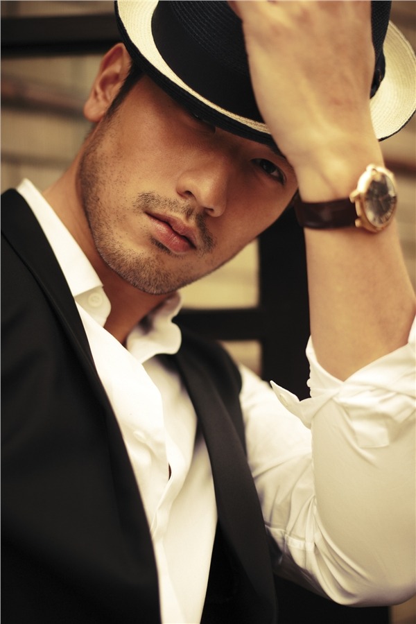 igifwhatiwant:  GODFREY GAO for GQ Taiwan (March 2013) 