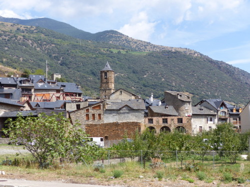 Rialp (Pallars Sobirà, Catalonia) from here we make an excursion to the river Pamano and