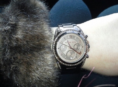 Watch- Michael KorsFur Coat- Zara