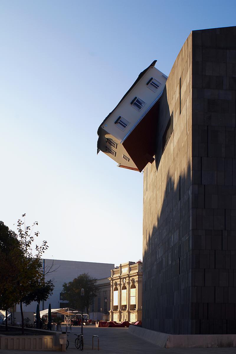 slowartday:  Erwin Wurm 