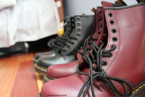 lamehbu:  fabulousidk:  omq-awkward:  my new doccsss c:  lovelovelove omg  i want those so bad omg 