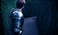 mamalaz:  Merlin, Arthur and the first Triwizard Tournament - AU After he announces Merlin as his court sorcerer, Arthur declares a tournament be held every year to find the best warriors in both magic and brawn. Arthur, being competitive by nature, makes