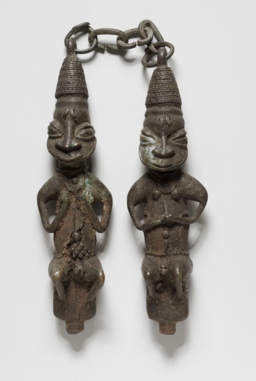 cma-african-art: Pair of Figure Staffs (Edan Ogboni), possibly 1800s, Cleveland Museum of Art: Afric