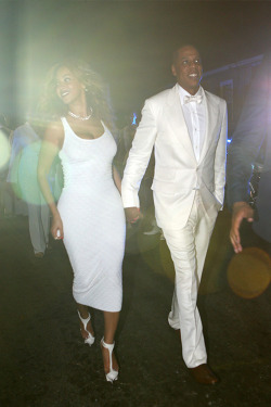 beyoncefashionstyle:  Beyoncé & Jay
