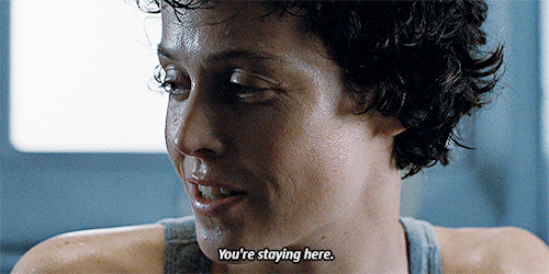 scots-dragon:mistress-light: Aliens 1986 -  James Cameron The script was written by someone who