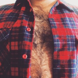 bearweek365:  A true #lumbersexual, Mr. @tommytuff