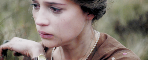 alsk00:Testament of Youth (2014) dir.James Kent