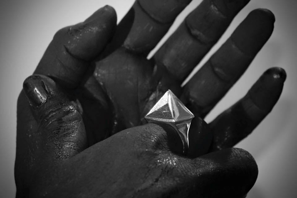 Ring :&ldquo;S'Abba&rdquo; “Dìuma” - Italyhttps://www.facebook.com/D%C3%ACuma-558876764243122/
