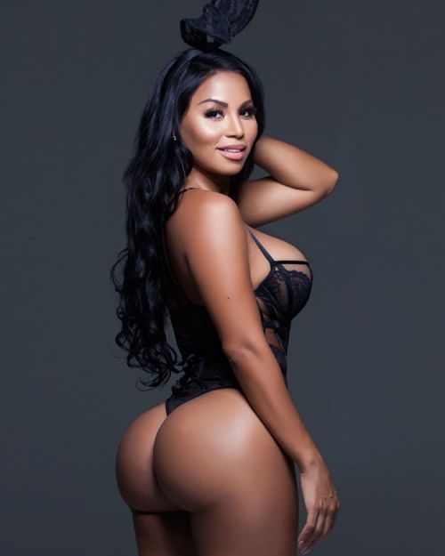 Porn dollycastro:  Rise and grind. Have a bootyfull photos