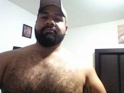 bear-hairy:  Déjanos tu comentario 🐻 . Rebloguea y comparte el contenido si te gustan las fotos. #Bear_Hairy