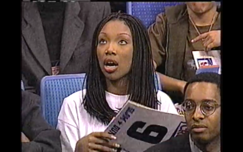 thesnobbyartsyblog:Brandy at that Dunk Contest Kobe Bryant won. She looked so good.