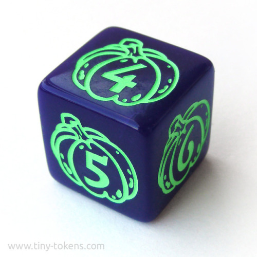 For the Halloween event at my FLGS I made a bunch of custom engraved D6 dice with spooky images on t