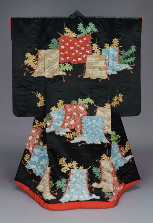 Wedding robe (uchikake), 19th century, Japan. MFA.  Image via Pinterest