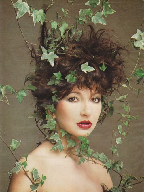 sowhatifiliveinkyushu: Kate Bush (1982) by Clive Arrowsmith  