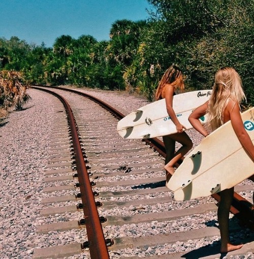 surferboianddollbaby:  http://SurferBoiAndDollBaby.tumblr.com  