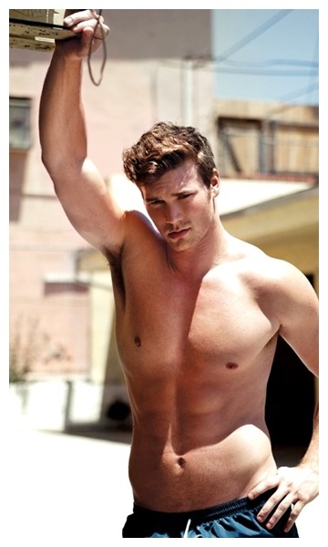 male-and-others-drugs: Derek Theler sem camisa