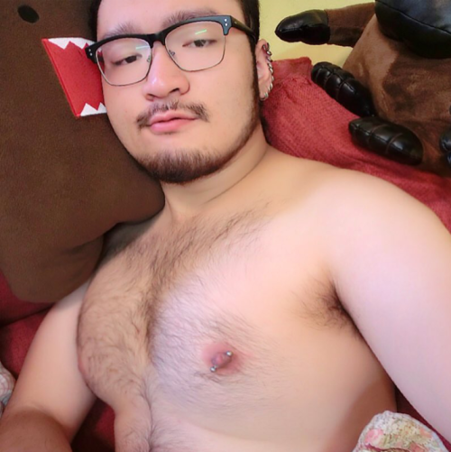 monkbear110:  He reminds me 芋洗坂係長  😍😍😍😍