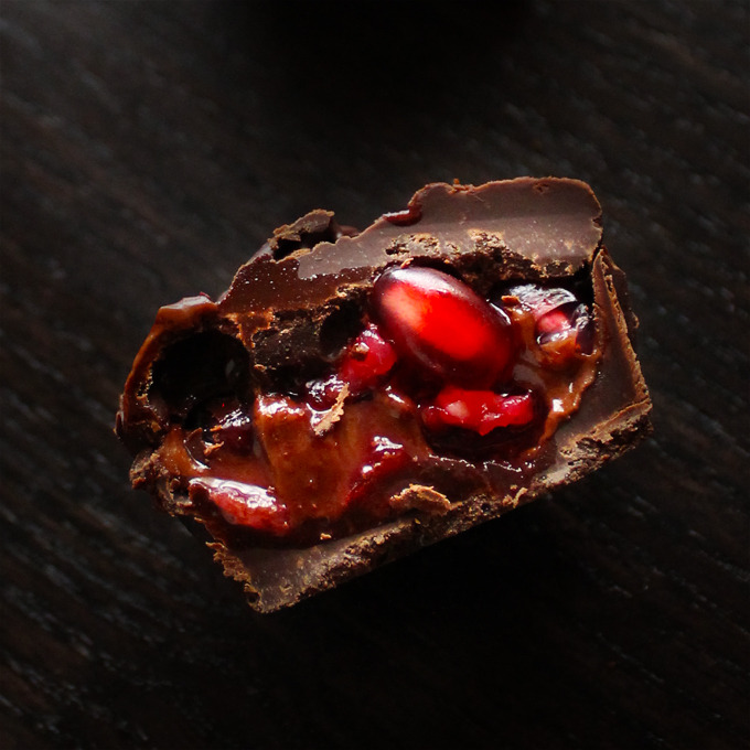 sweetoothgirl:  Nutella &amp; Pomegranate Chocolate Cups