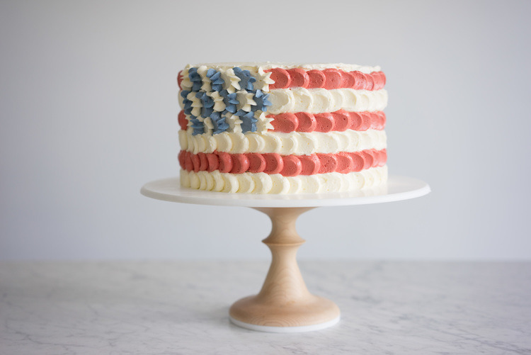 sweetoothgirl:    american flag cake  