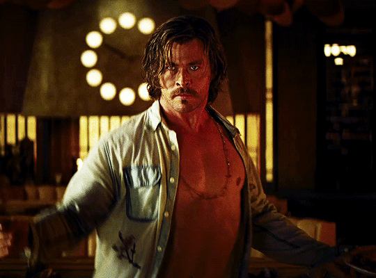 roberosoto: Chris Hemsworth  