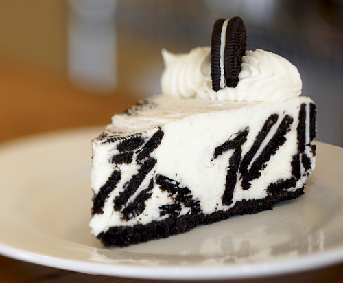 foodluxury:  Love Food? This blog is for you. 