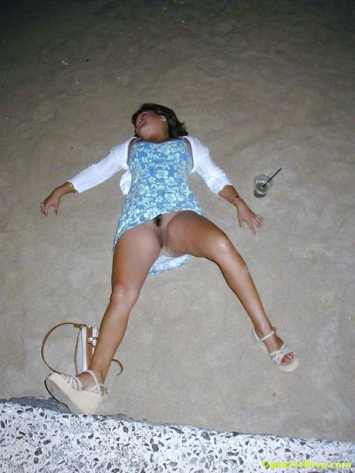 drunk-babes-party: Drunk Babes Party - drunk-babes-party.tumblr.comCheck out my other blog: h