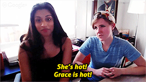onedirectioncanwenot:  b0at:  In which Hannah gets flustered &amp; Superwoman