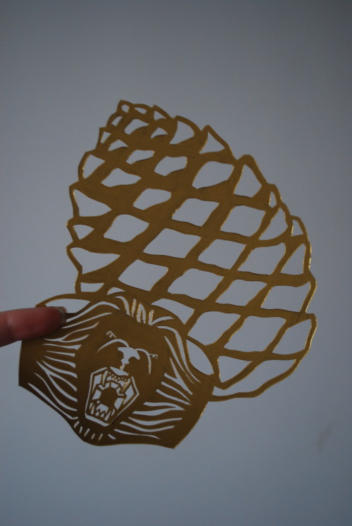 Just a heads up, never try and draw a pinecone. They’re hard. D: This was all cut from a single shee