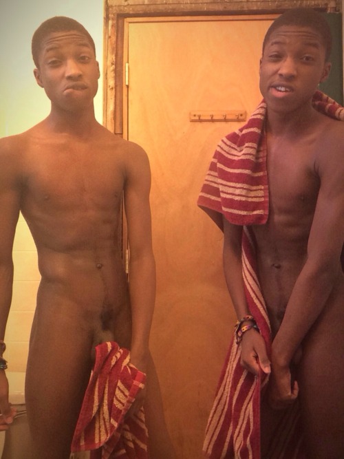 XXX rated-bisexual:  Fresh Out the shower flow photo
