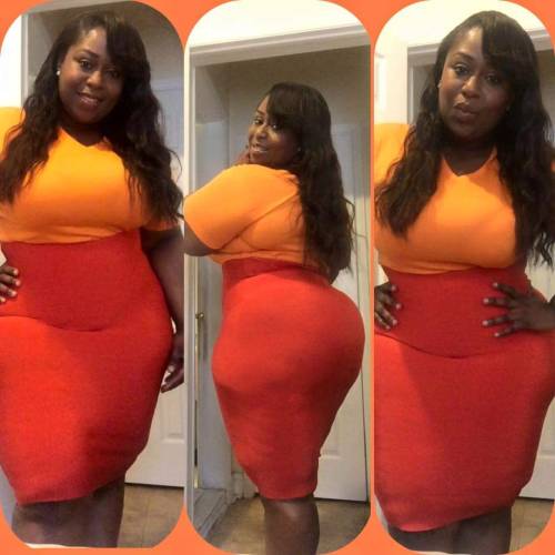 thickerisbetter:  😍😍Thick/BBW Appreciation of Soca Nia😍😍  Ladies of all classes of bbw/thick send me your submits to my inbox or to kingofdreads@gmail.com anonymous submits are welcomed too. 