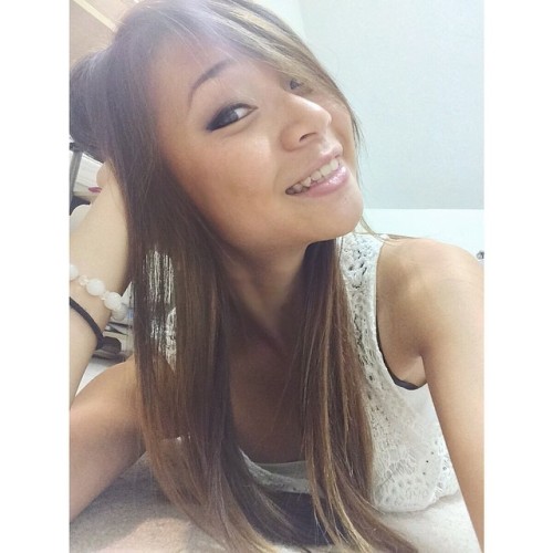 Porn photo selfieasiangirl:  Super cutie hot Asian babe