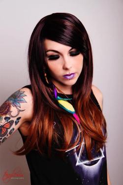 geisha-wigs:  Purple Ombre is in stock and