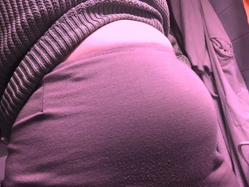 chubbyfrenchie:  Other pics in the skirt!!!