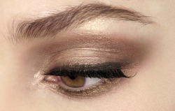 Lamorbidezza:  Makeup At Versace Fall 2008 