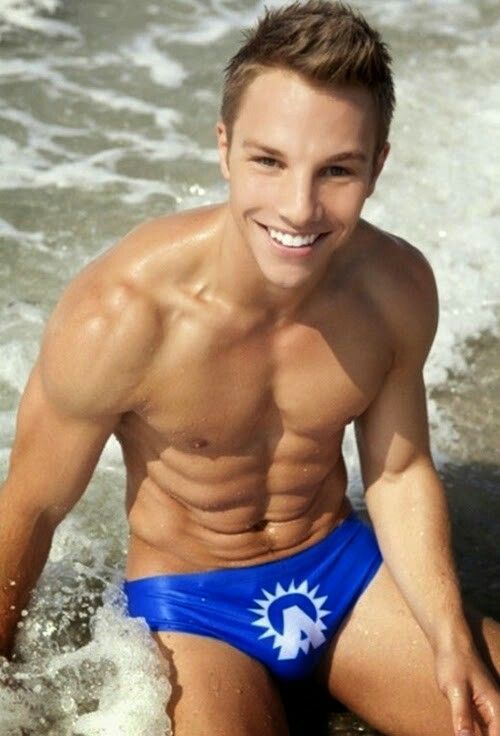michas-manhub:  Like ::::: Follow ::::: Reblog ::::: Cum! - to micha’s manhub