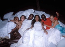 susiediamonds:  Puff Daddy’s Fourth of July party // July 4, 2000