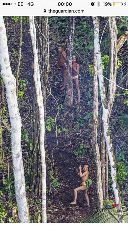 matthewgreenburgh: Uncontacted amazon tribe by Ricardo Stuckert
