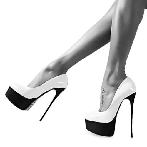 #myshoes #mywardrobe #mylingerie #mypantyhose goo.gl/3xeq5z#wishlist #DIIZBKK #vk#pantyhose #