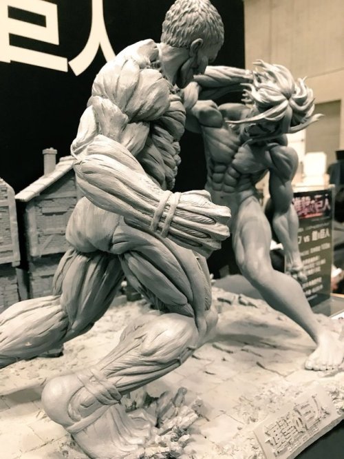 snkmerchandise:  News: A-Toys Co. LTD 1-Meter Armored Titan & Attack Titan Figure (Limited) Original Release Date: TBD 2018Retail Price: 66,000 Yen (Limited to 100 pieces) A-Toys Co. LTD has unveiled a preview of their upcoming 1-meter tall figure