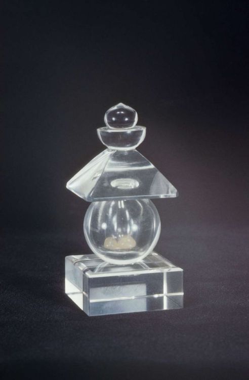 historyarchaeologyartefacts: Buddhist reliquary carved from rock crystal. Japan, Kamakura Period, c.