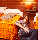 haleyjamesarchive:  jared padalecki in the supernatural gag reel → season seven