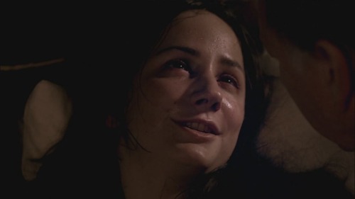 tiny-librarian:Lydia Leonard as Julia Caesaris, the only daughter of Gaius Julius Caesar, in HBO’S R