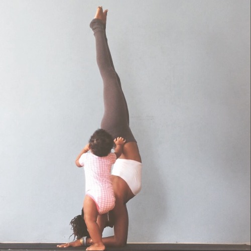 XXX wasiawasia:  Yoga with my niece 🌞 photo