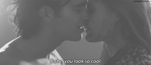 carapherxelia:  The 1975 - Robbers [x] 
