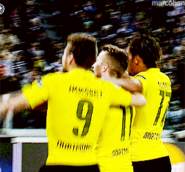 marcohan:  CIRO KISSED MARCO! 