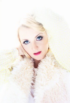 maperlu:  100 My Ladies in 2012 89. Evanna Lynch