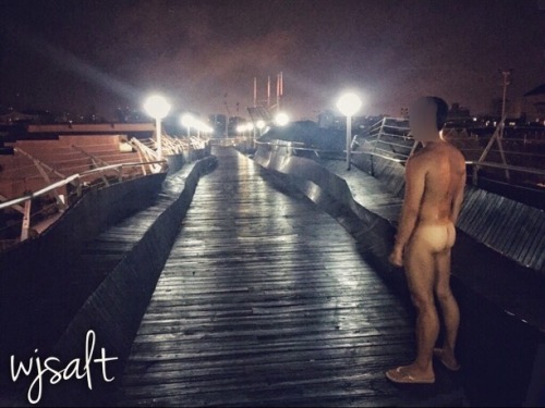 wjsalt:  My first post! I have always been fascinated with being naked outdoor. Hope you guys enjoy.