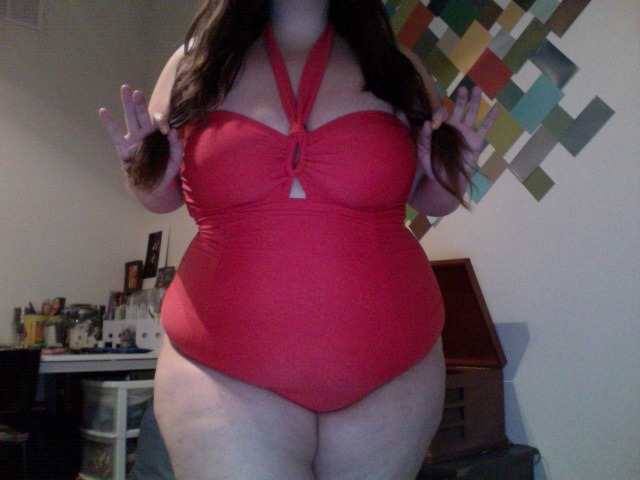nataliemeansnice:  steps to having a bathing suit ready body? 1. buy bathing suit
